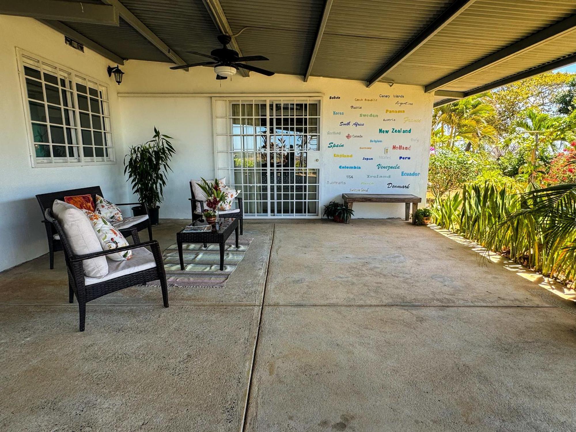 プラヤ・コロナド La Maracuya Panama Bed & Breakfast エクステリア 写真